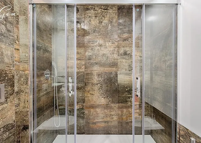 Seven Rivers Luxury *